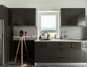 Skylark - Miami Studio with Terrace & Mountain View Braşov